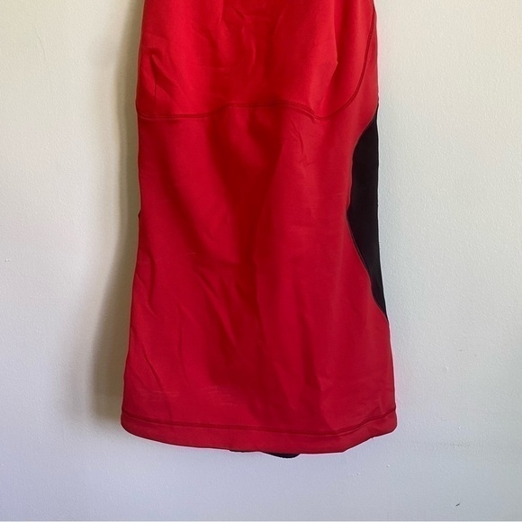 Lululemon Spin It To Win It Tank Top • Love Red / Deep Coal • US 6 - Picture 3 of 7